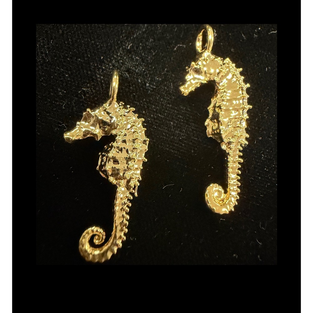 Gold Tone Seahorse Charms Textured Nautical Ocean Pendants 1 Inch Pair